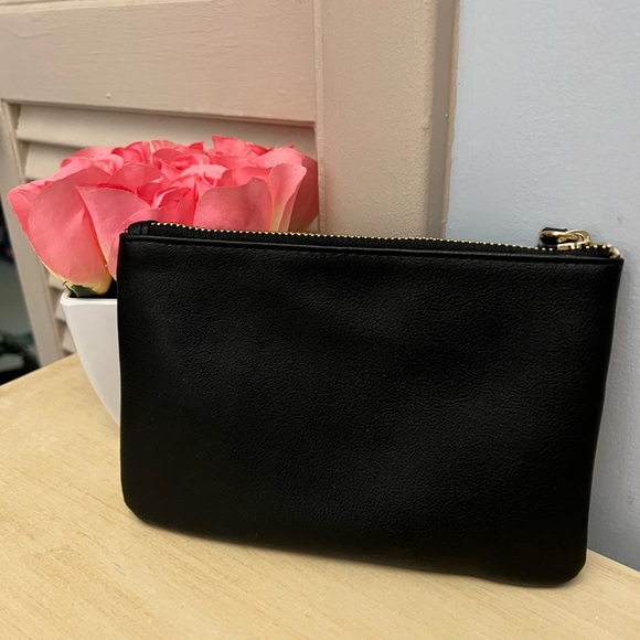 ❤️NWOT JUICY COUTURE ZIP POUCH❤️ - Picture 3 of 5